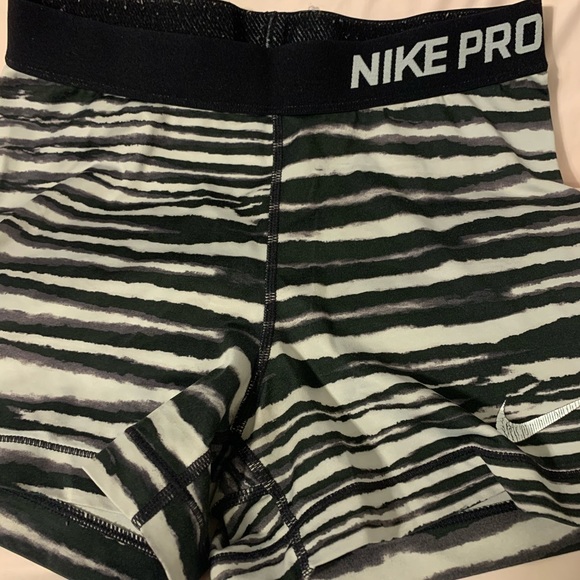 Nike Pants - Nike Pro Spandex Dri-fit